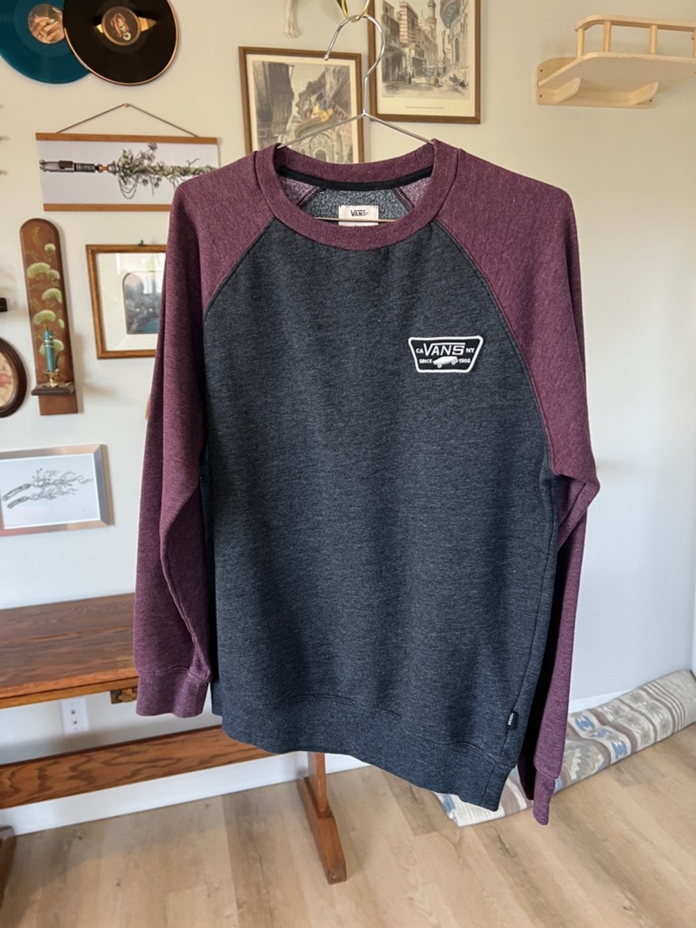 Men's Van's Off The Wall Crewneck Pullover Sweatshirt - Size M - Picture 7 of 7